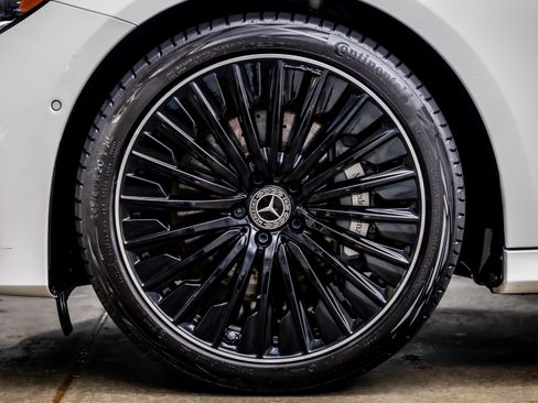 Used 2024 Mercedes-Benz E 450 4MATIC Sedan image 34
