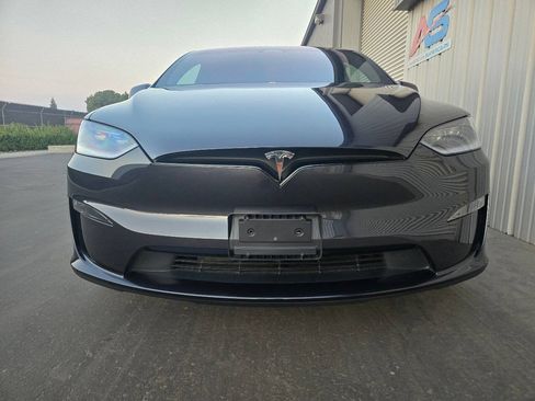 Used 2024 Tesla Model X AWD/4WD image 14