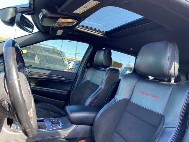 Used 2021 Jeep Grand Cherokee Trailhawk AWD/4WD image 6