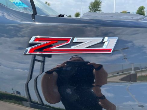 Used 2020 Chevrolet Silverado 2500 Custom w/ Custom Value Package AWD/4WD image 9