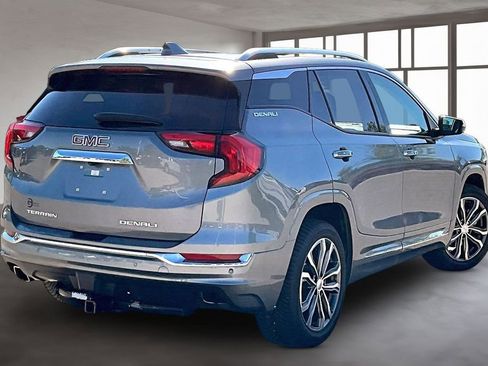 Used 2019 GMC Terrain Denali w/ Driver Alert Package II AWD/4WD image 3