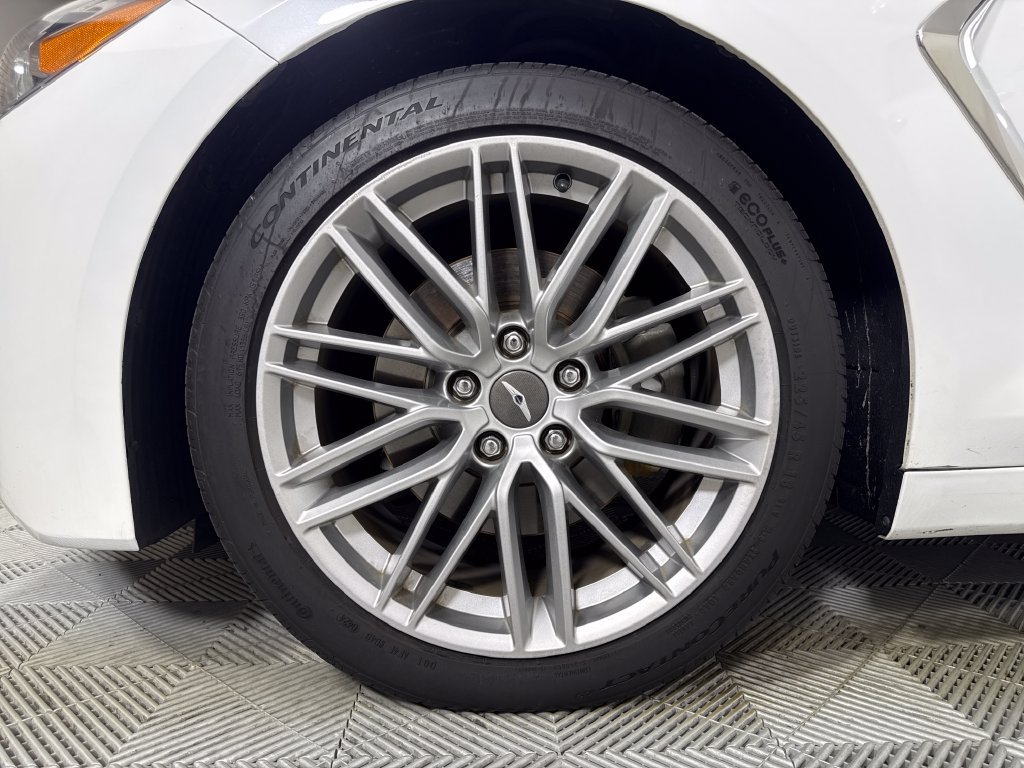 Used 2021 Genesis G70 2.0T RWD image 19