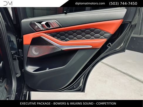 Used 2024 BMW X5 M Competition w/ Executive Package AWD/4WD image 27