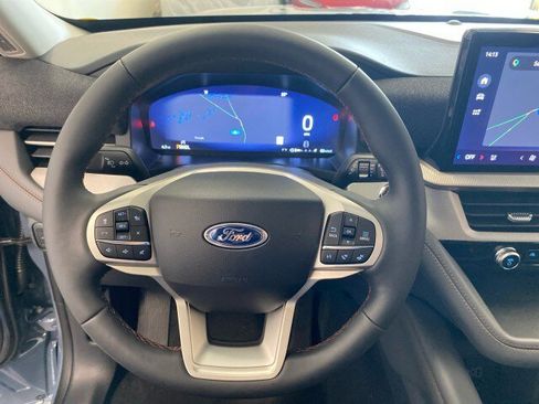 New 2026 Ford Explorer Active AWD/4WD image 21