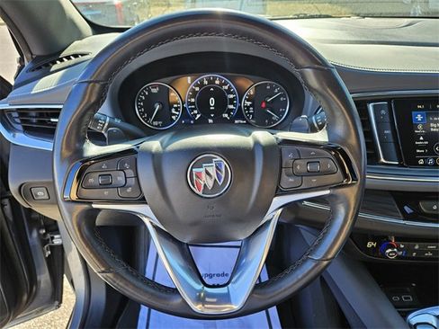 Used 2024 Buick Enclave Premium image 24