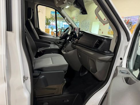 Used 2023 Ford Transit 350 XLT RWD image 34
