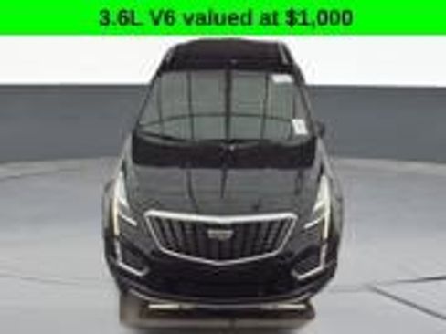 Used 2020 Cadillac XT5 Premium Luxury image 2