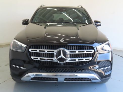 Used 2025 Mercedes-Benz GLE 350 4MATIC image 10