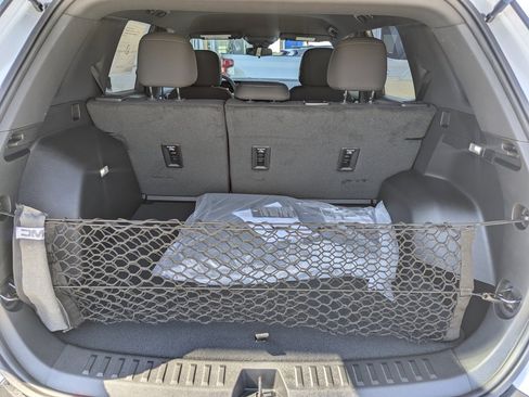 New 2026 GMC Terrain Elevation image 16