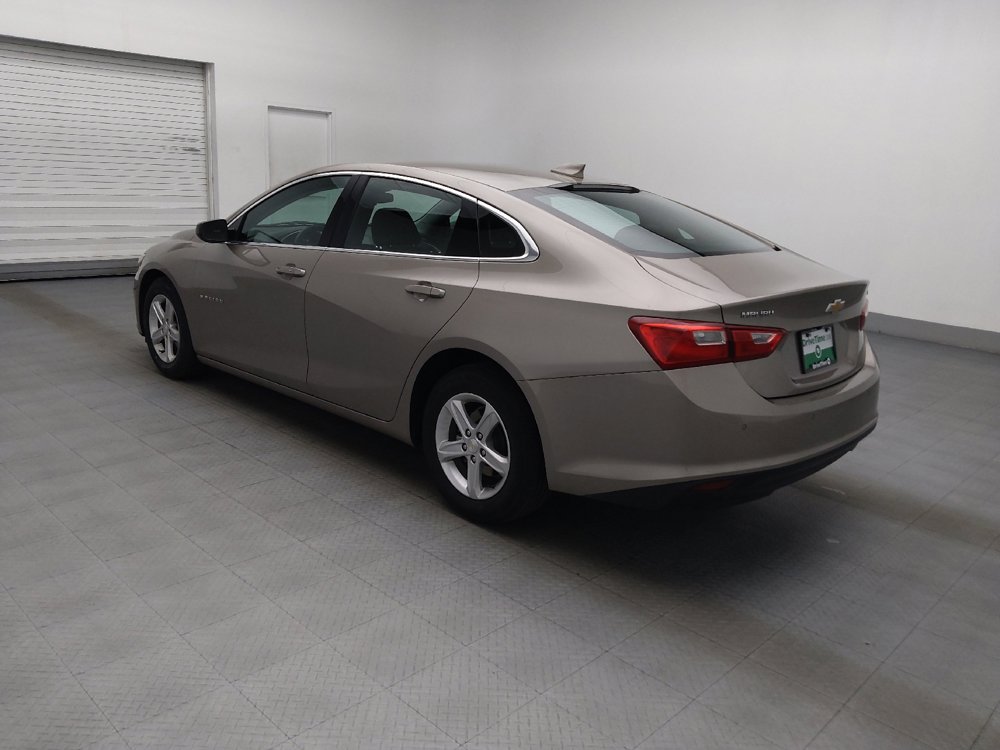 Used 2025 Chevrolet Malibu LT FWD image 3