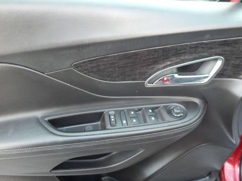 Used 2016 Buick Encore Convenience FWD image 25