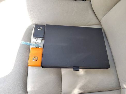 Used 2023 Volvo XC90 B6 Plus w/ Protection Package Premier image 23