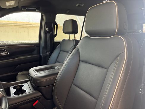 Used 2023 Chevrolet Tahoe Premier RWD image 39