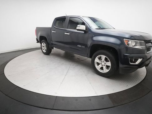 Used 2018 Chevrolet Colorado Z71 w/ Centennial Edition image 11