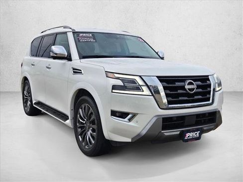 Used 2023 Nissan Armada Platinum w/ Captain's Chairs Package RWD image 3