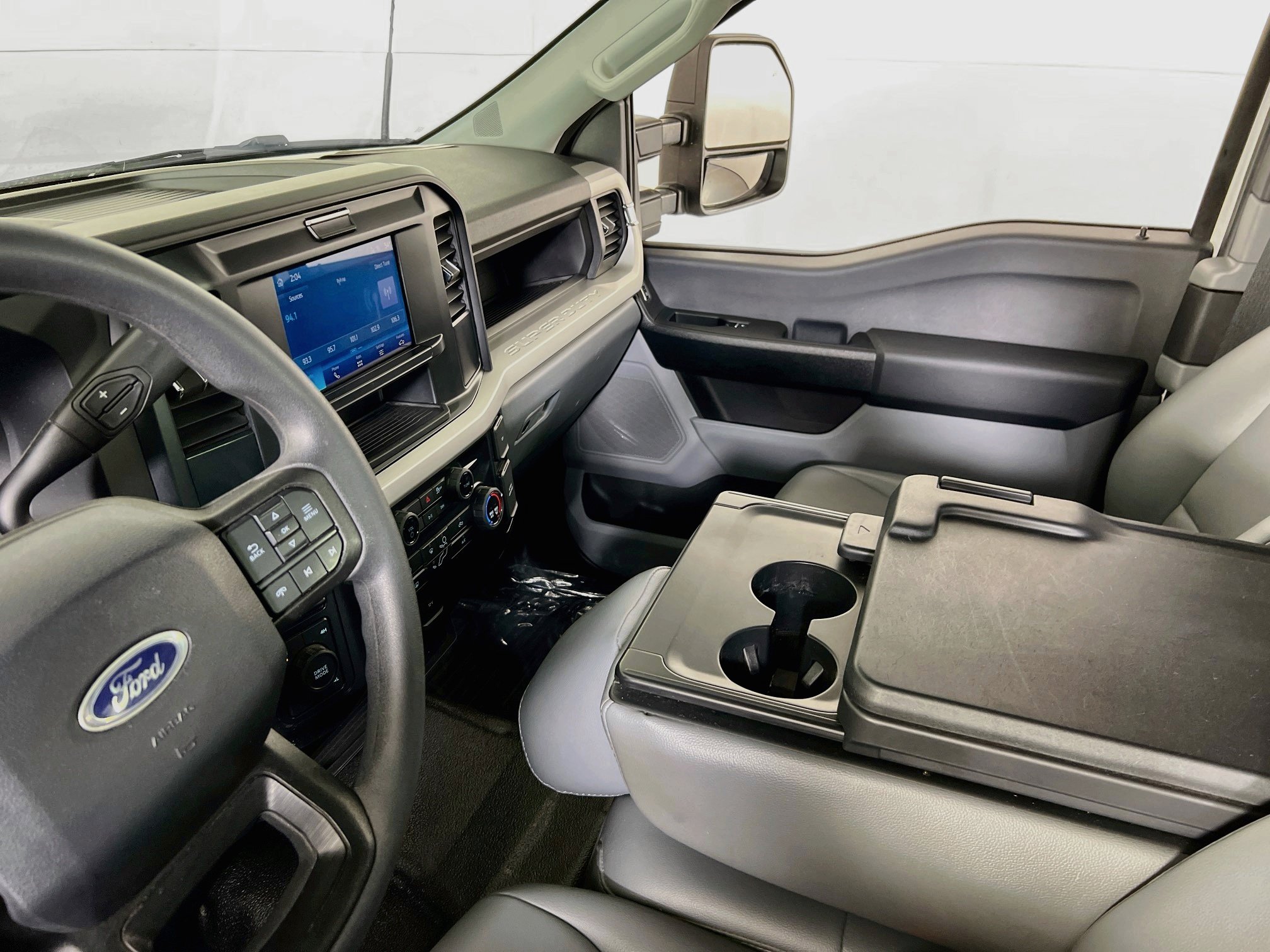 Used 2025 Ford F250 XL w/ F-250 >10K GVWR Package AWD/4WD image 21