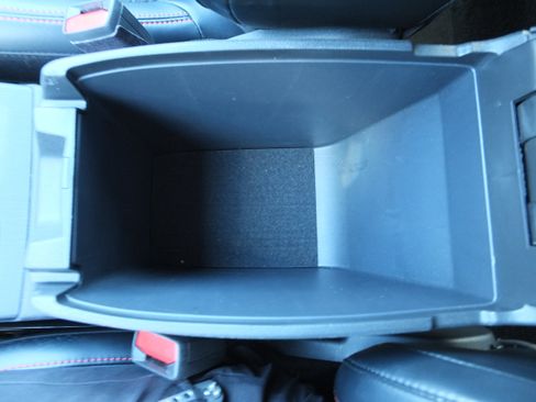 Used 2025 Ford Escape ST-Line AWD/4WD image 22