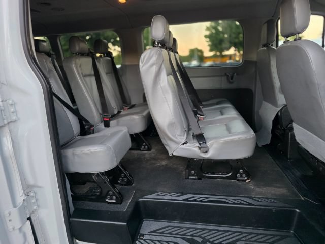 Used 2016 Ford Transit 350 XL RWD image 10