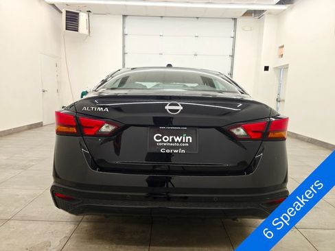 Used 2025 Nissan Altima 2.5 SV FWD image 4