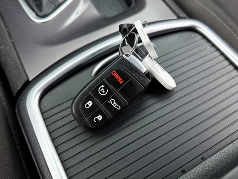 Used 2022 Dodge Charger R/T image 39