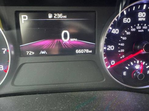 Used 2022 Kia Forte GT-Line w/ GT-Line Premium Package FWD image 9