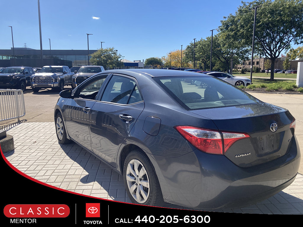 Used 2014 Toyota Corolla LE FWD image 2