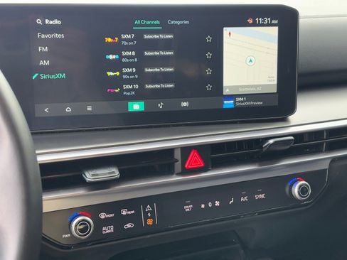 Used 2025 Kia Sorento EX image 22