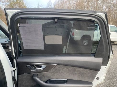 Used 2020 Audi SQ7 Premium Plus w/ S Executive Package image 30