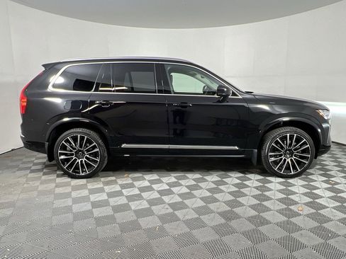 New 2026 Volvo XC90 B5 Ultra image 9