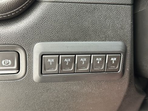 Used 2021 Chevrolet Silverado 3500 LT w/ All Star Edition AWD/4WD image 23