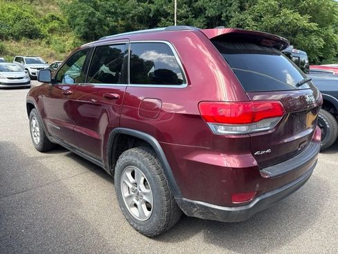Used 2016 Jeep Grand Cherokee Laredo w/ Quick Order Package 23E AWD/4WD image 4