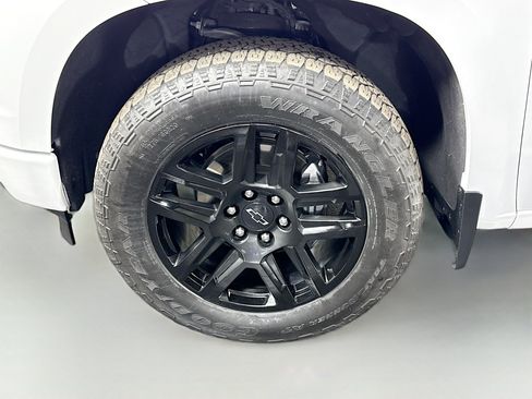 Used 2023 Chevrolet Silverado 1500 RST w/ Protection Package AWD/4WD image 37
