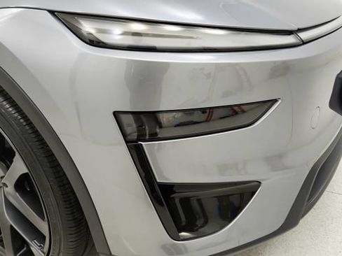 Used 2026 Tesla Model Y Performance AWD/4WD image 22