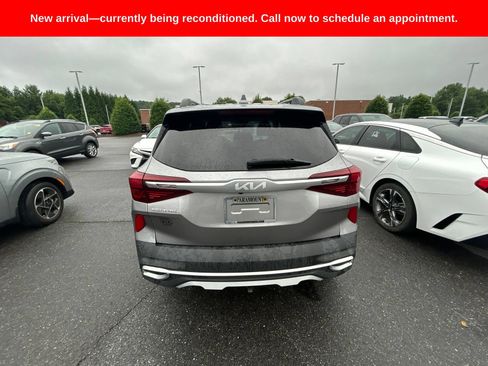 Used 2022 Kia Seltos Nightfall Edition AWD/4WD image 11