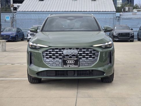 New 2025 Audi Q5 Prestige image 4