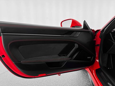 Used 2022 Porsche 911 GT3 image 13