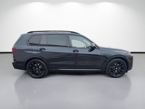 New 2027 BMW X7 xDrive40i w/ Executive Package AWD/4WD image 2