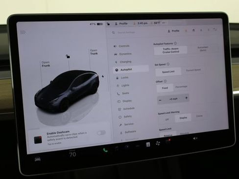 Used 2023 Tesla Model Y 2WD image 32