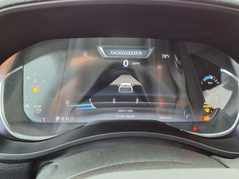 Used 2026 RAM 2500 Laramie AWD/4WD image 14