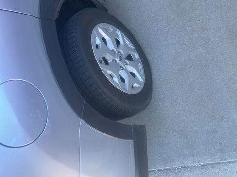 Used 2021 Subaru Forester image 11