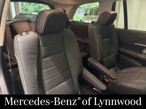 New 2026 Mercedes-Benz GLS 450 4MATIC image 20