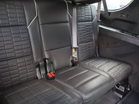 Certified 2023 Cadillac Escalade ESV Sport Platinum RWD image 32