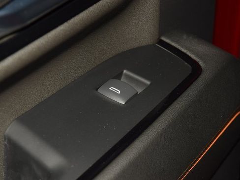 Used 2024 GMC Sierra 2500 AT4 w/ AT4 Premium Plus Package image 42