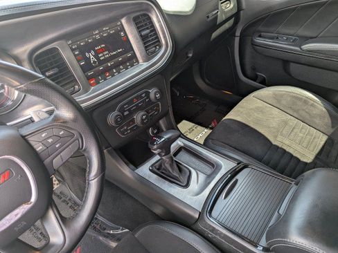 Used 2019 Dodge Charger Scat Pack w/ Daytona Edition Group RWD image 21