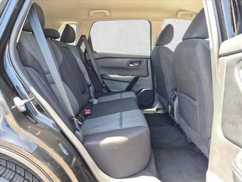 Used 2024 Nissan Rogue SV FWD image 20