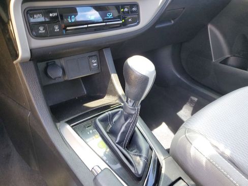 Used 2019 Toyota Corolla LE FWD image 27