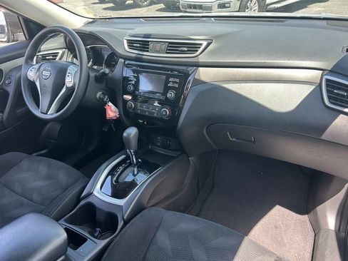 Used 2014 Nissan Rogue S AWD/4WD image 32