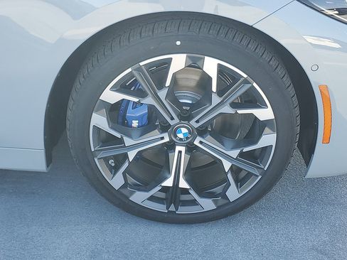 New 2026 BMW 430i Coupe w/ M Sport Package RWD image 5