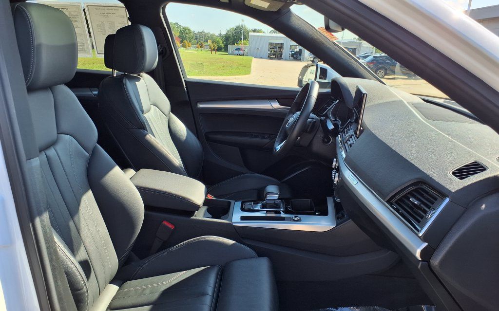 Used 2025 Audi Q5 2.0T Premium AWD/4WD image 18