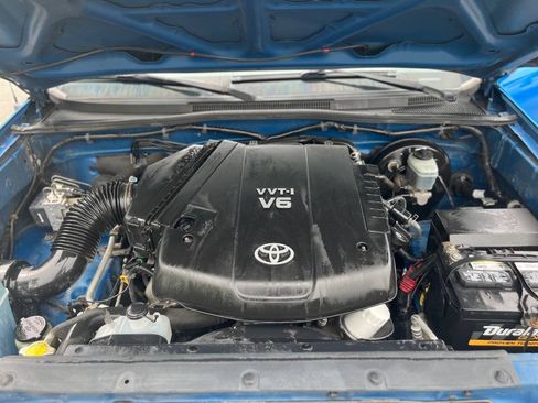 Used 2006 Toyota Tacoma PreRunner RWD image 25